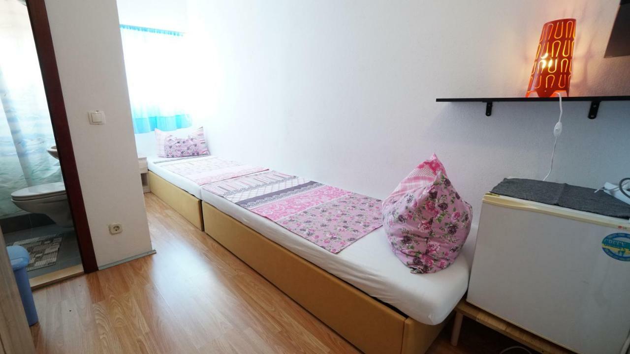 טיסנו Guest House Sandra מראה חיצוני תמונה