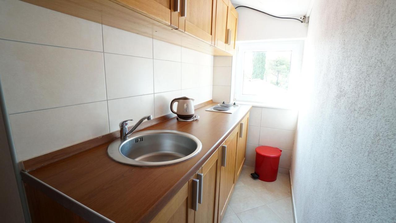 טיסנו Guest House Sandra מראה חיצוני תמונה